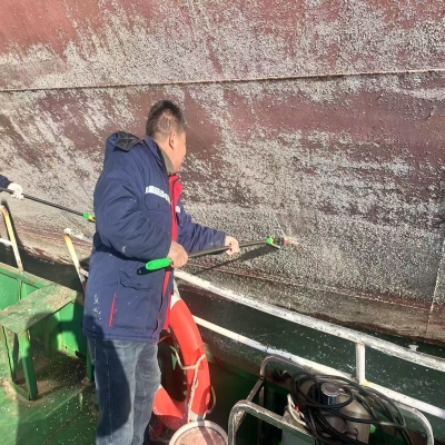 磁吸爬壁清洗機(jī)器人：航運(yùn)清洗的智能革新與安全升級